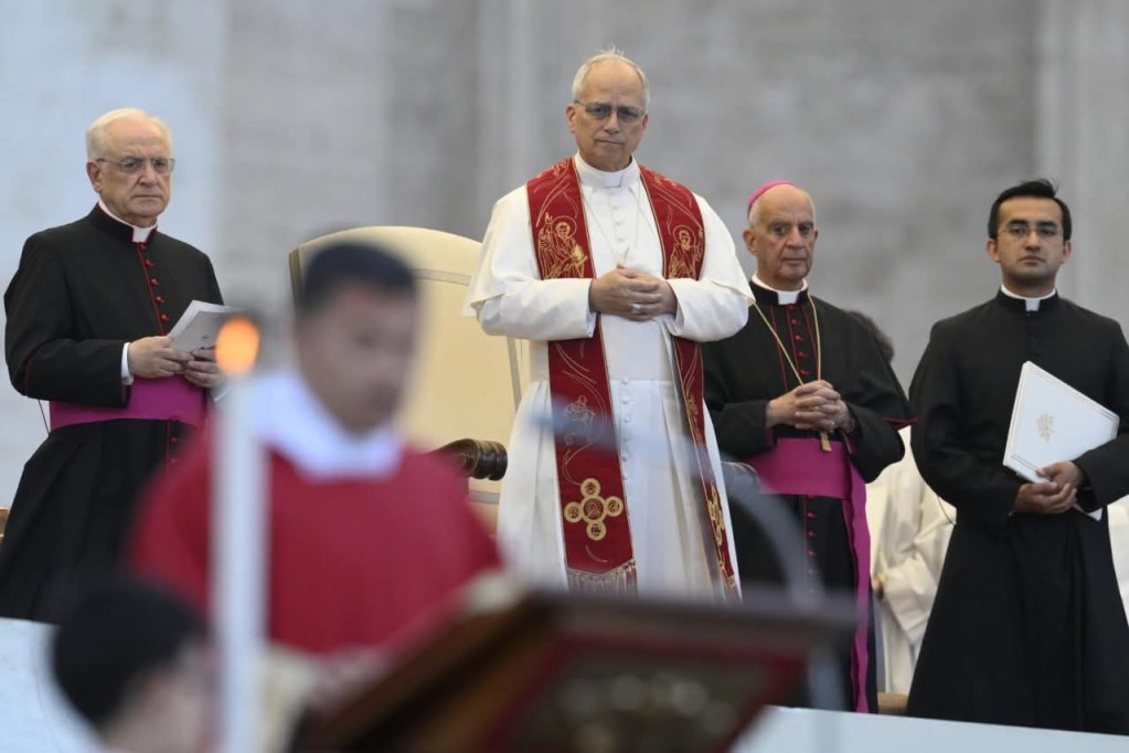 Pentecost Vigil with the Movements: “Walking together so that peace may flourish”