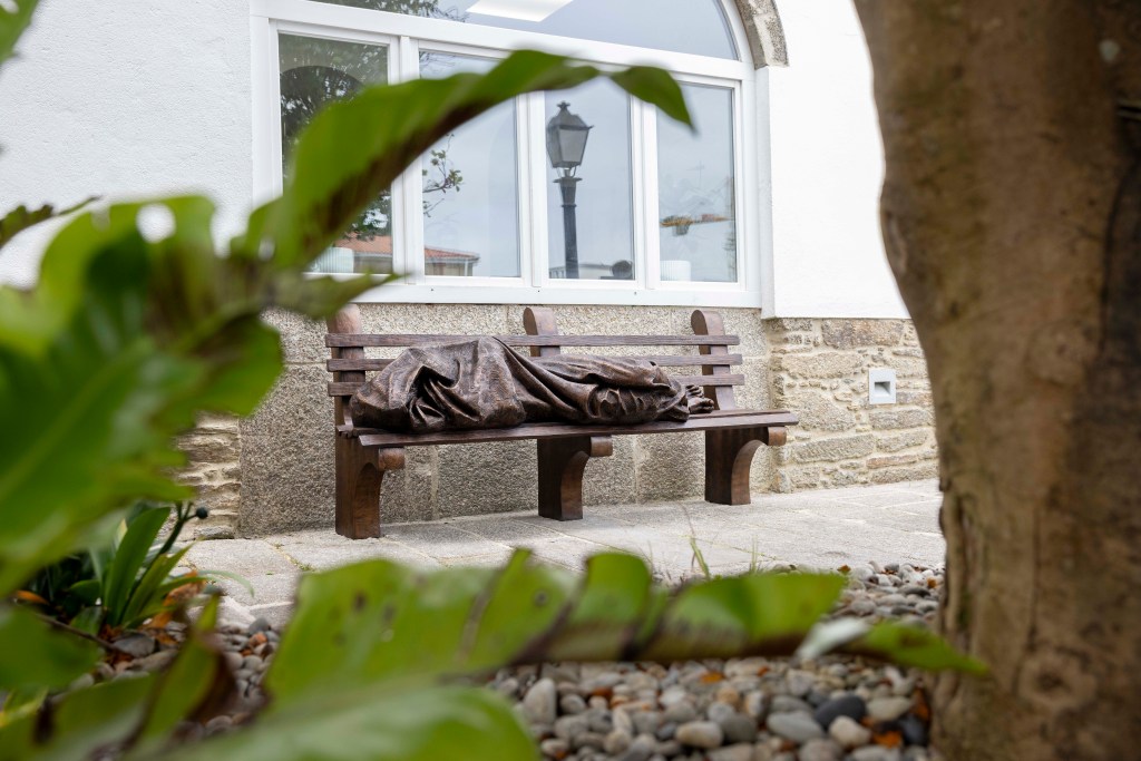 Homeless Jesus by Timothy Schmalz was installed and blessed in Santiago de Compostela