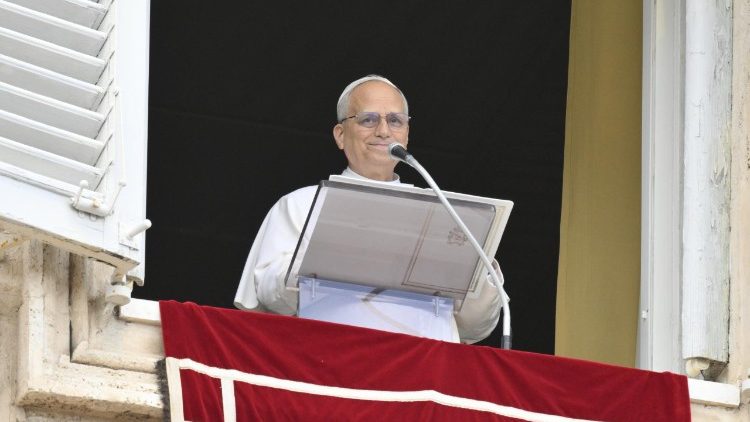 Pope Leo XIV: “God never turns his back on us, not even when we arrive late at his door”