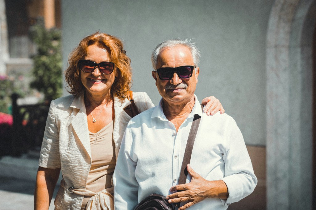 Cómo los suegros pueden fortalecer o debilitar un matrimonio