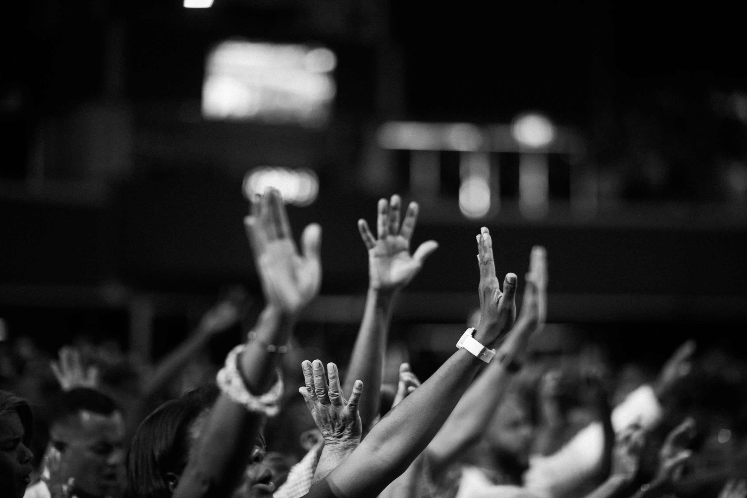 Catholics are increasing worldwide, but vocations are declining - Exaudi