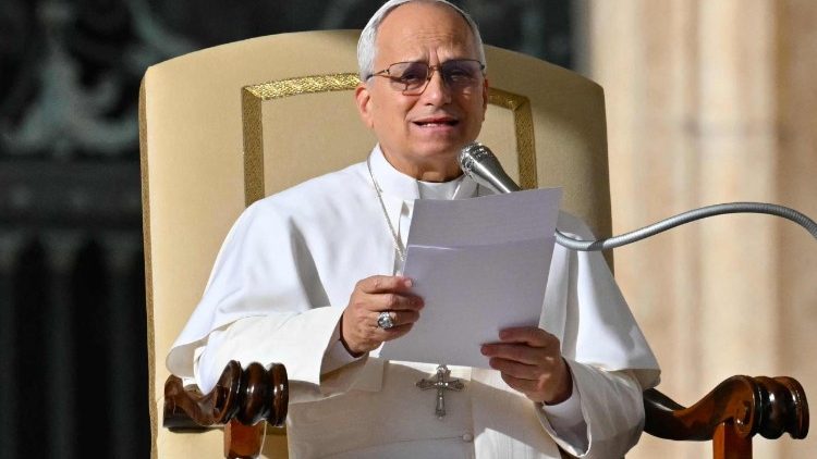 Papa Leone XIV: “Il vero tesoro sta nel cuore, non negli investimenti che costano milioni di vite”