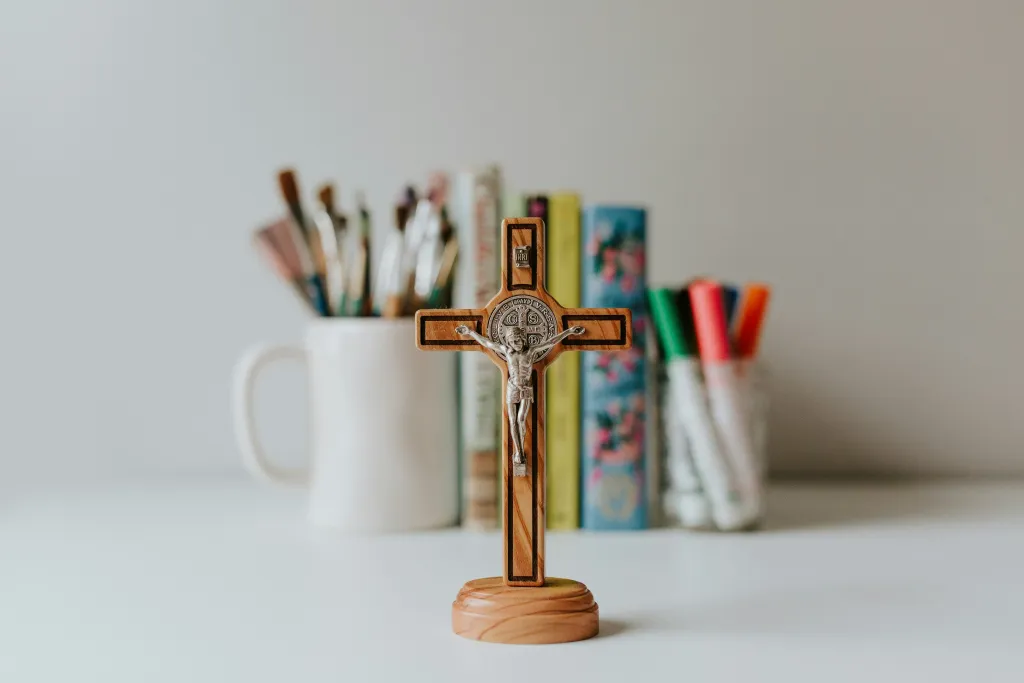 The cross desecrated by a teacher