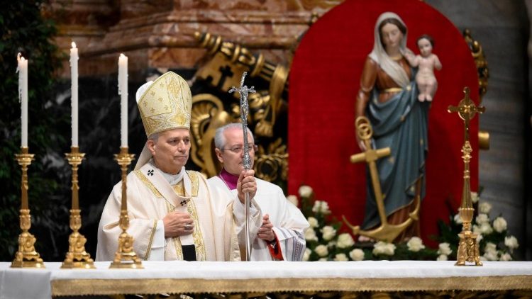 León XIV: ¿Cuántos panes tienen ustedes? Vayan a ver