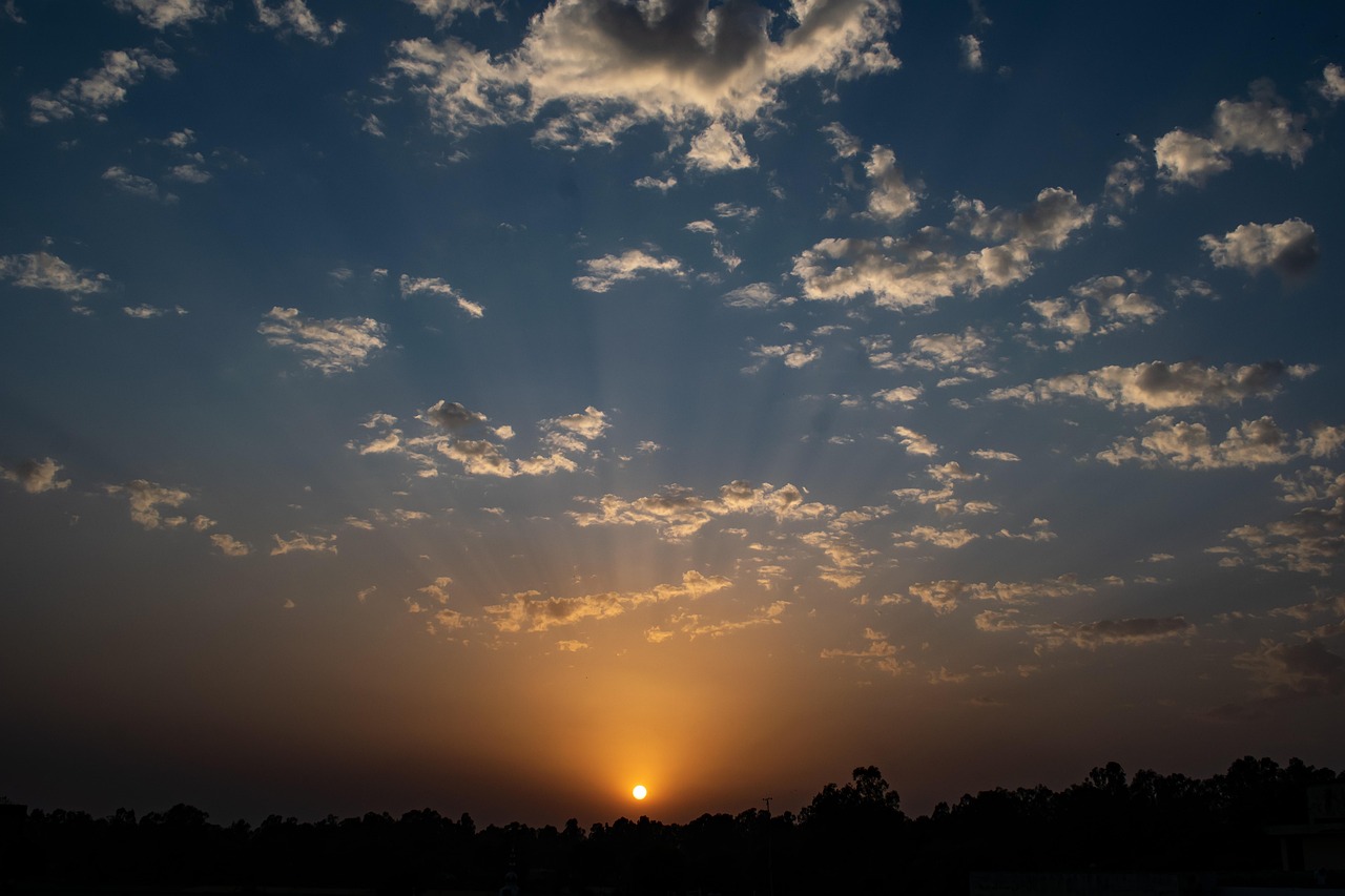 Reflection by Bishop Enrique Díaz: You are the light of the world – Exaudi