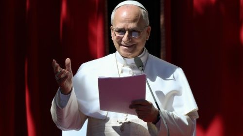 El Papa León XIV: “El mundo necesita de su testimonio para superar las derivas de nuestro tiempo”
