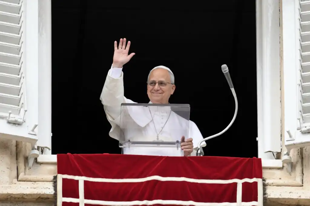 León XIV: «Vivir una fe «de ojos abiertos»»