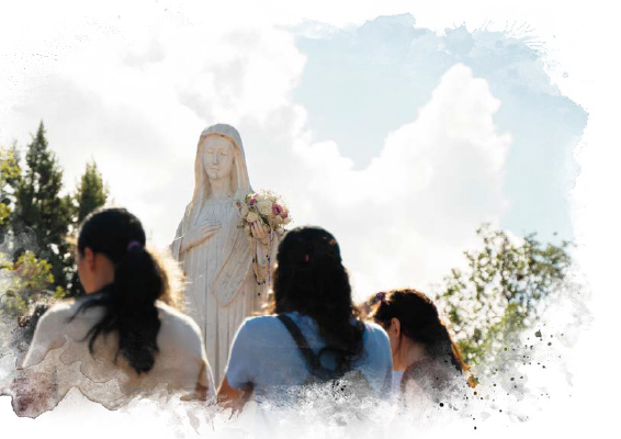 Se estrena la exposición fotográfica inédita “Medjugorje: piedras bajo mis pies, el cielo sobre mi cabeza»