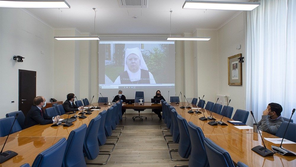 Dicasterio para los Laicos, la Familia y la Vida