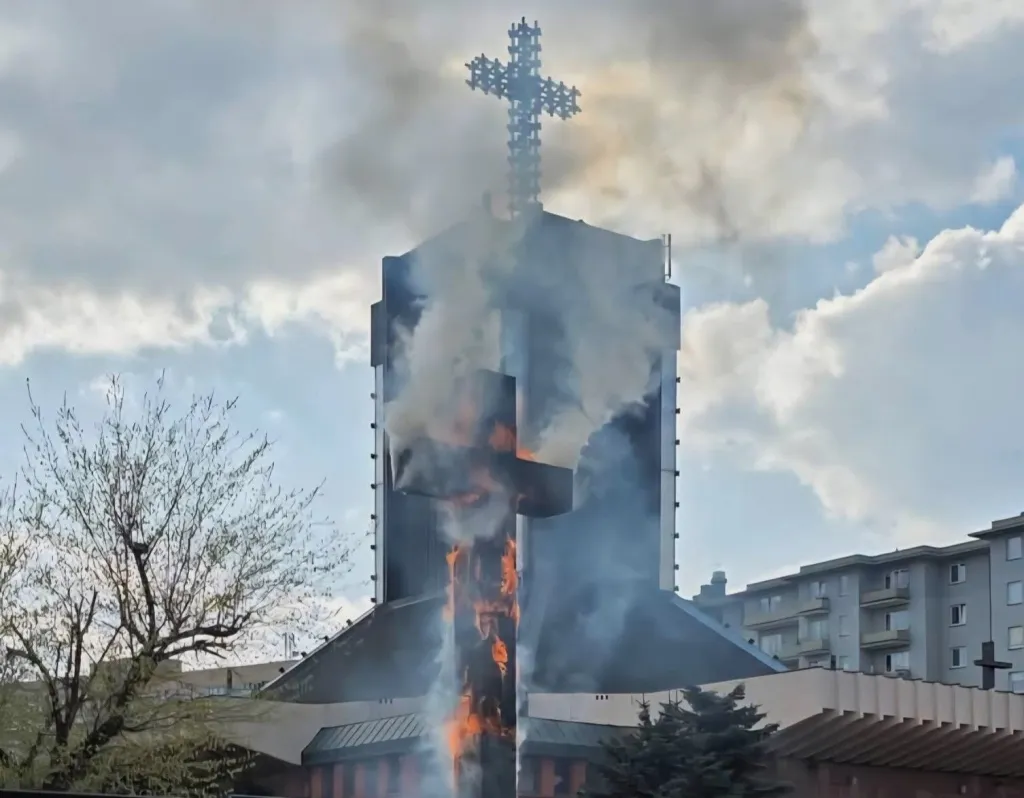 John Paul II, an Anniversary Amidst Tusk’s Silence