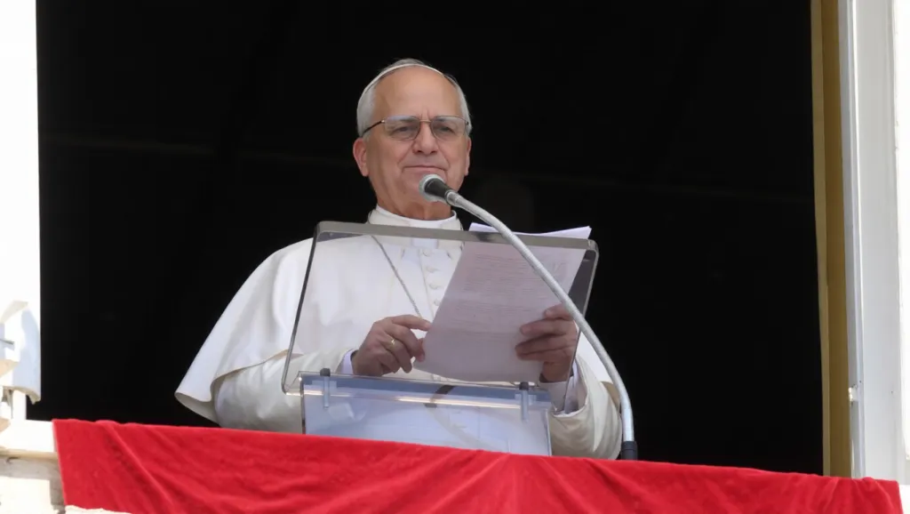 La verdad bajo fuego: El Papa clama por los periodistas en un mundo que intenta silenciarlos