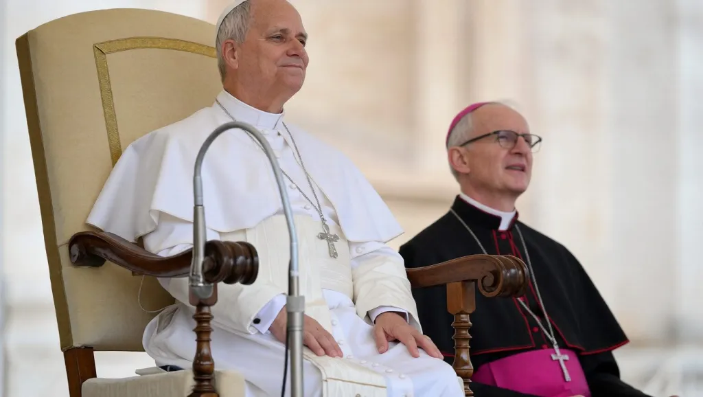 El horizonte de la esperanza: León XIV y el misterio de la Iglesia que camina hacia la eternidad